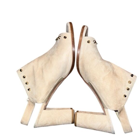 Stuart Weitzman Cream Studded Women's Shoes Size 9 1/2 - Picture 3 of 5